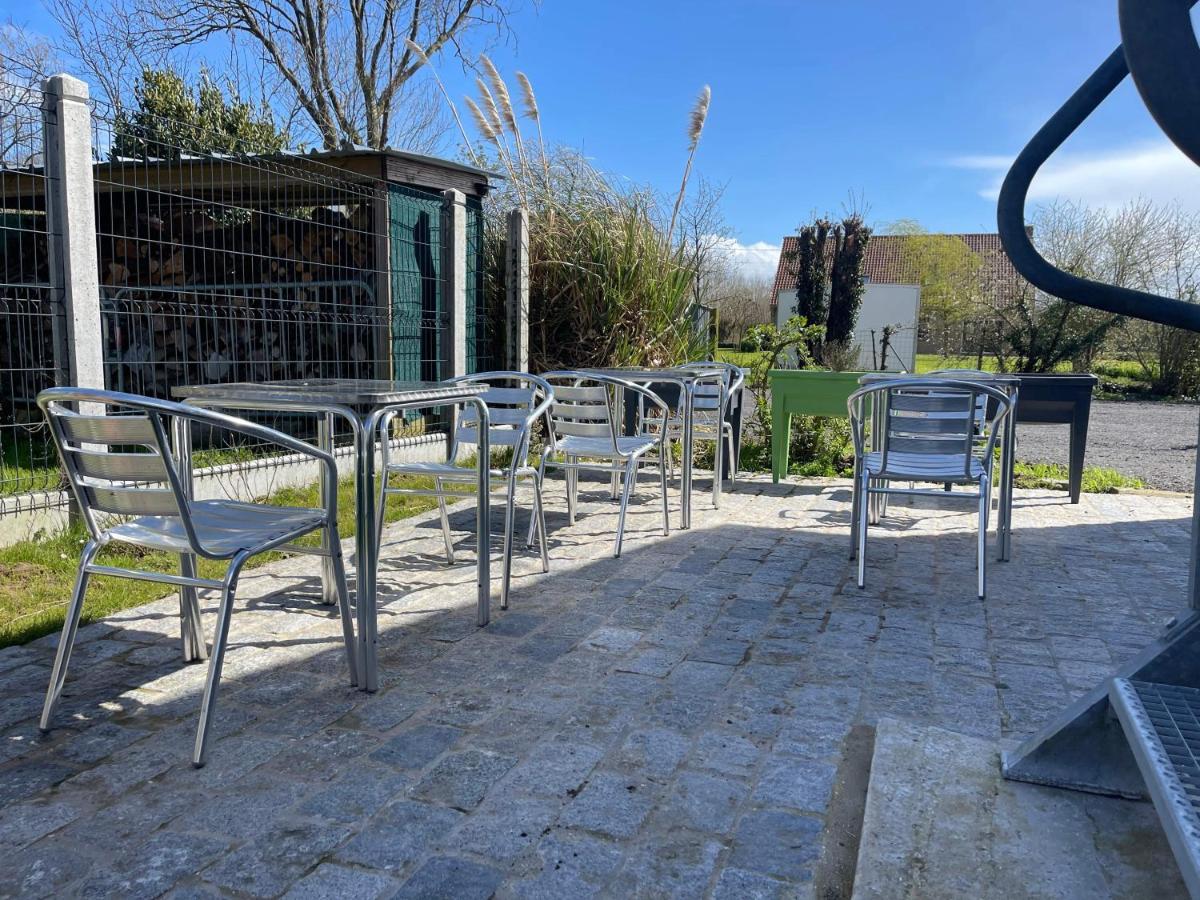 L'Echappee Flamande Hazebrouck Bagian luar foto